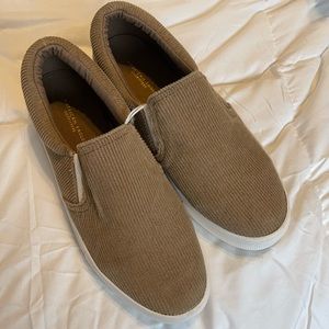 NWT American Eagle shoes